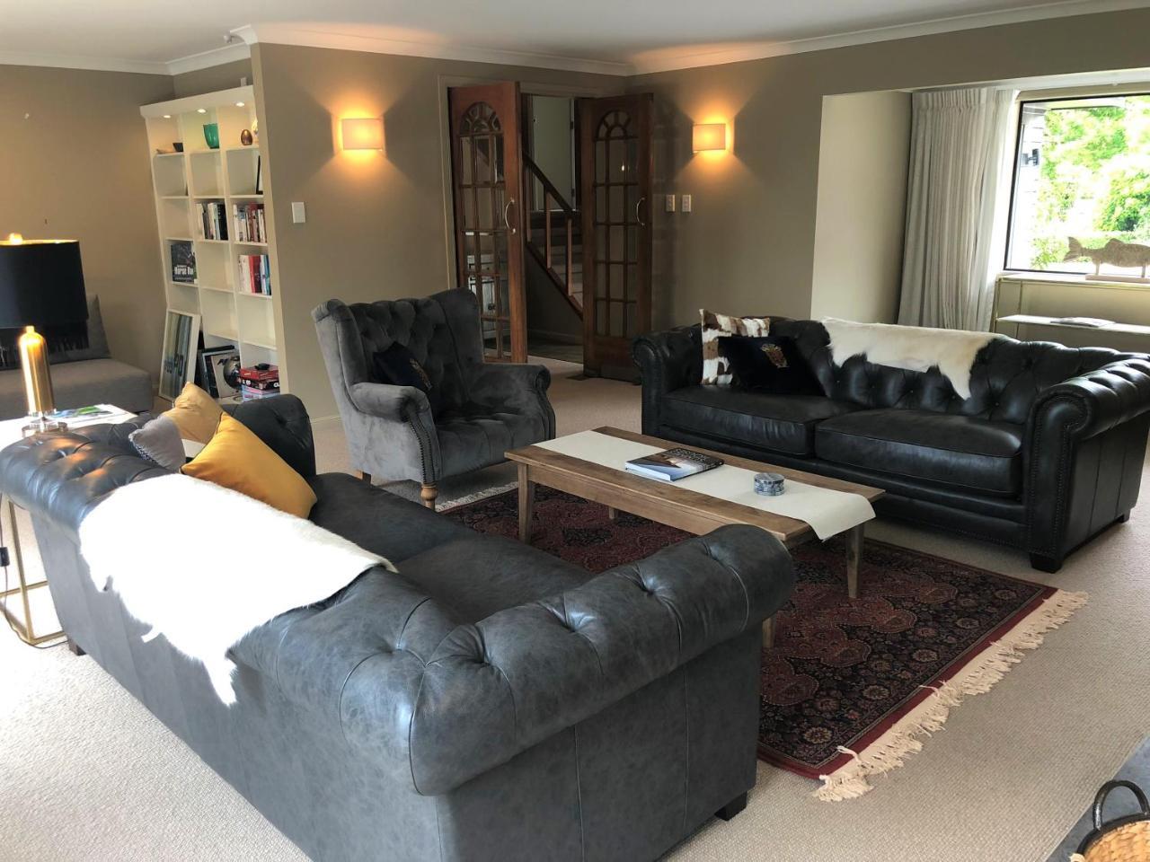 Kinloch Lakeview Lodge - Taupo Ngoại thất bức ảnh